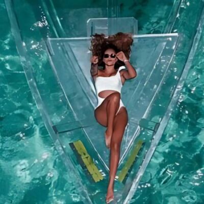 Clear Boat Photography