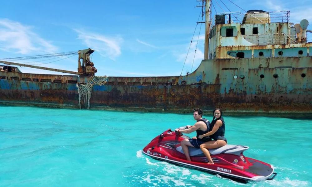 Turks and Caicos jet ski shipwreck tour